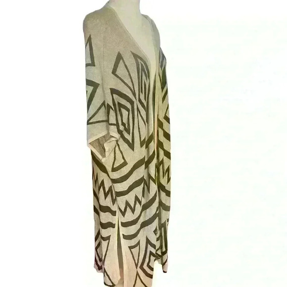 Gibson Latimer Long Cape Open Front Drape 100% Viscose Tan Black Button Sides - Picture 6 of 8